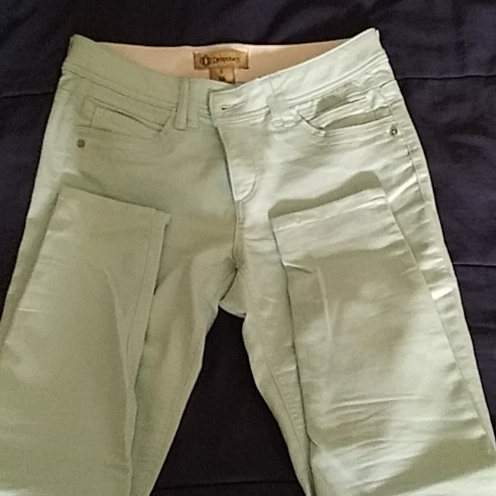 Democracy Ab technology Booty lift ankle pants